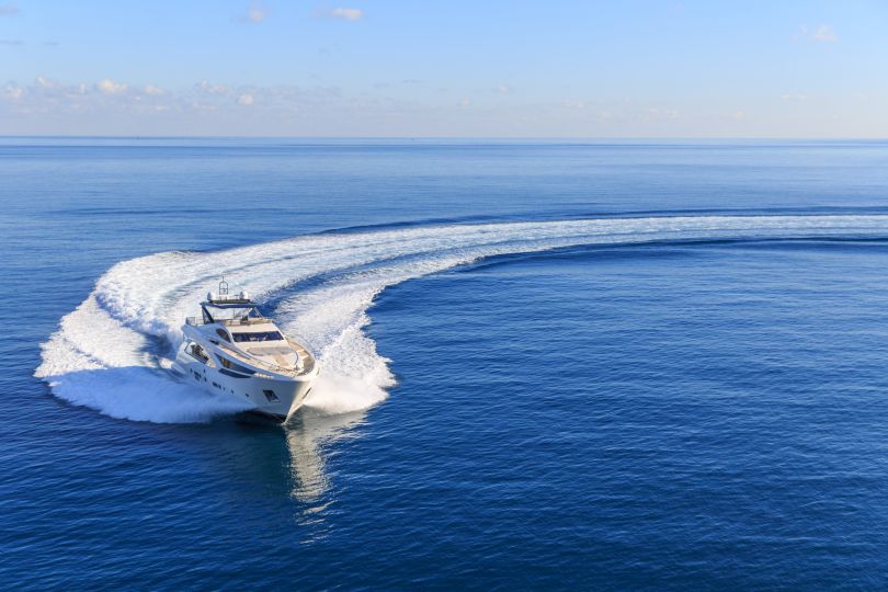 yacht