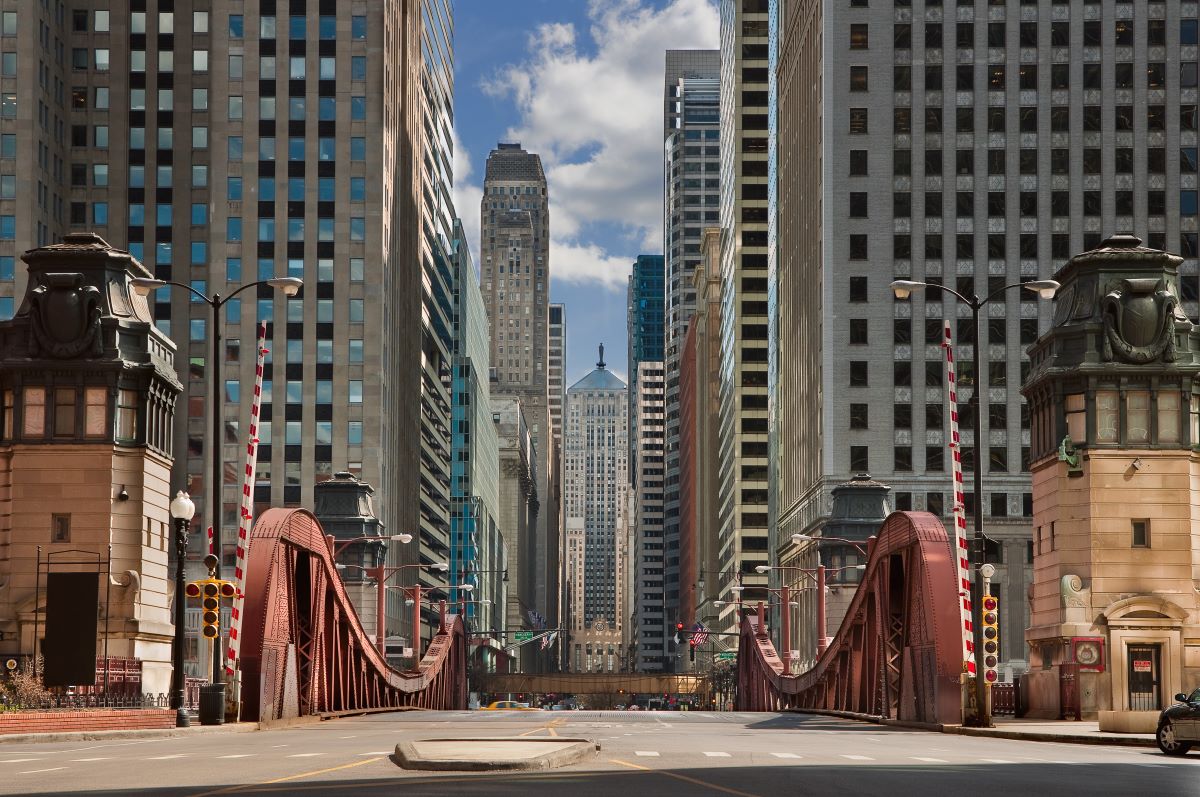 A Chicago bridge leading into the loop