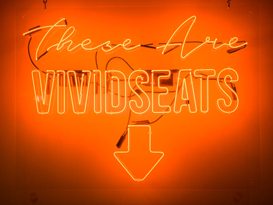 Vivid Seats office sign