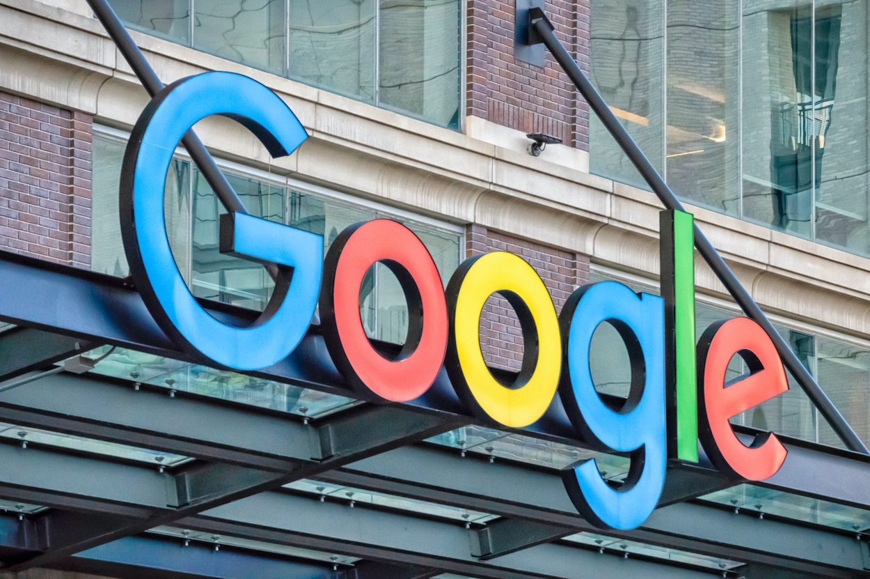 Google to hire 10,000 new employees by 2021 in Chicago and other U.S. cities